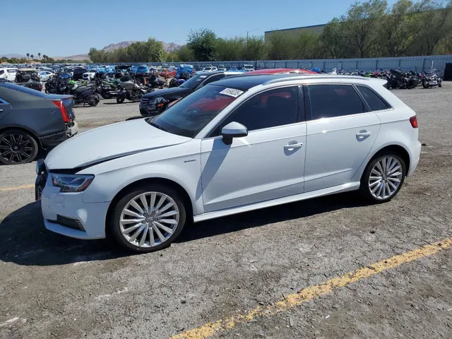 Audi A3 E-TRON PREMIUM PLUS