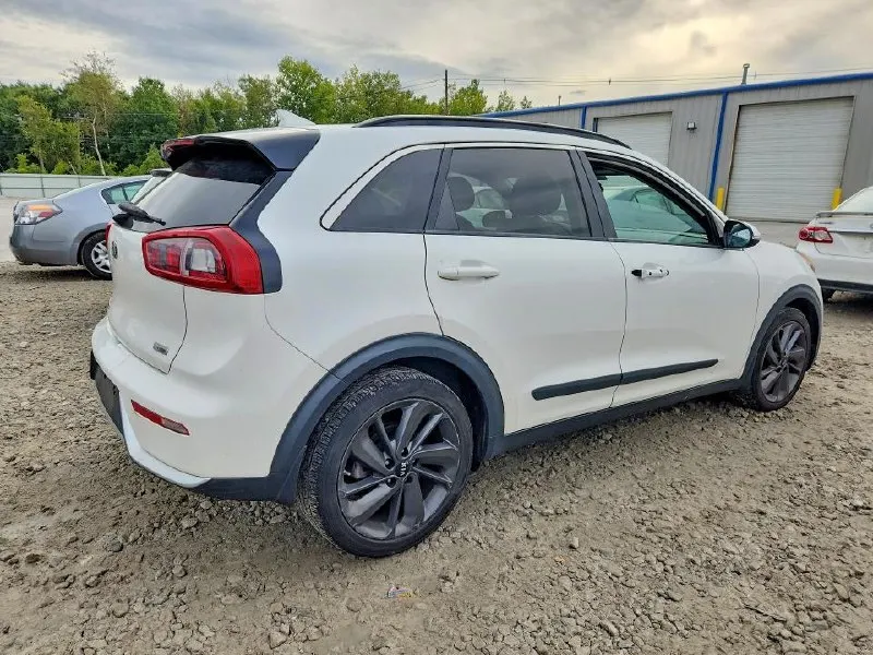 Kia NIRO EX — фото 3
