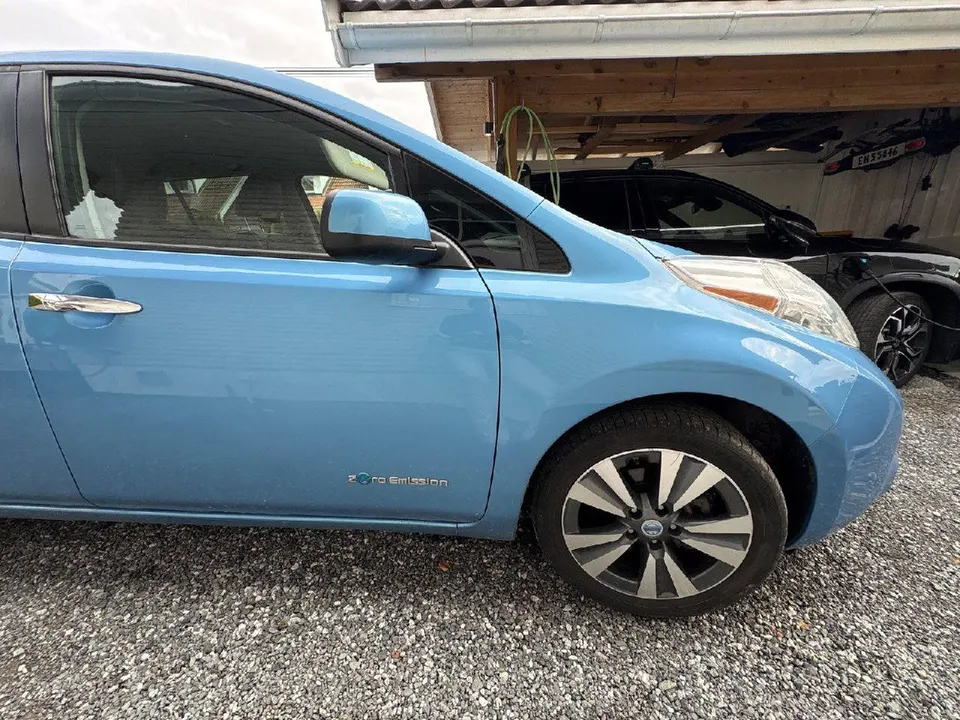 Nissan Leaf Tekna — фото 3