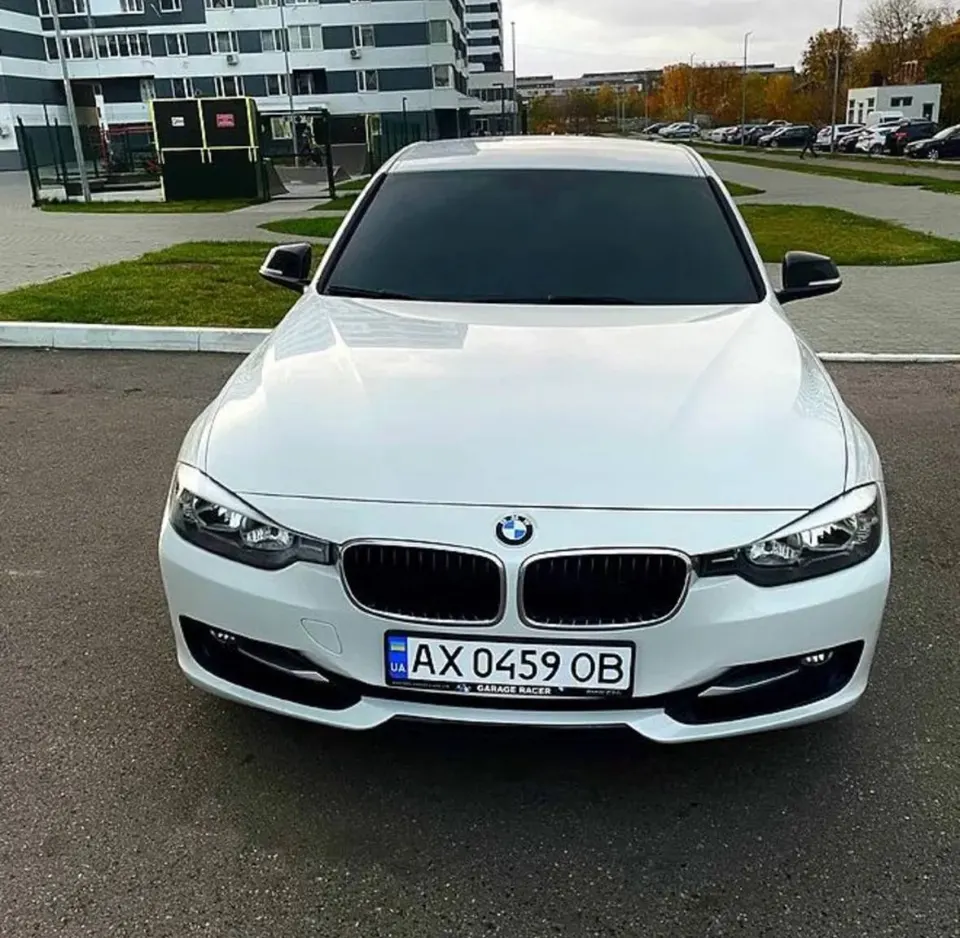 BMW F30 328