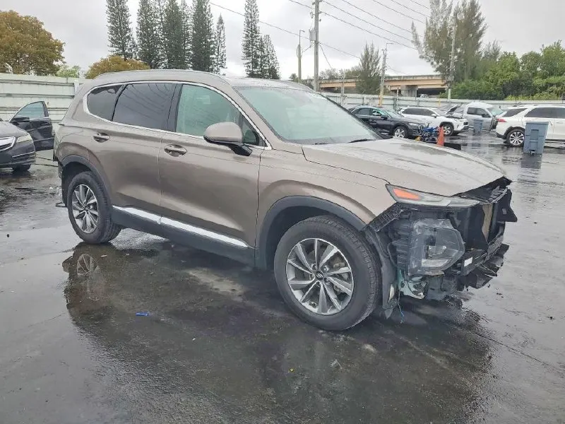 Hyundai SANTA FE SEL PLUS