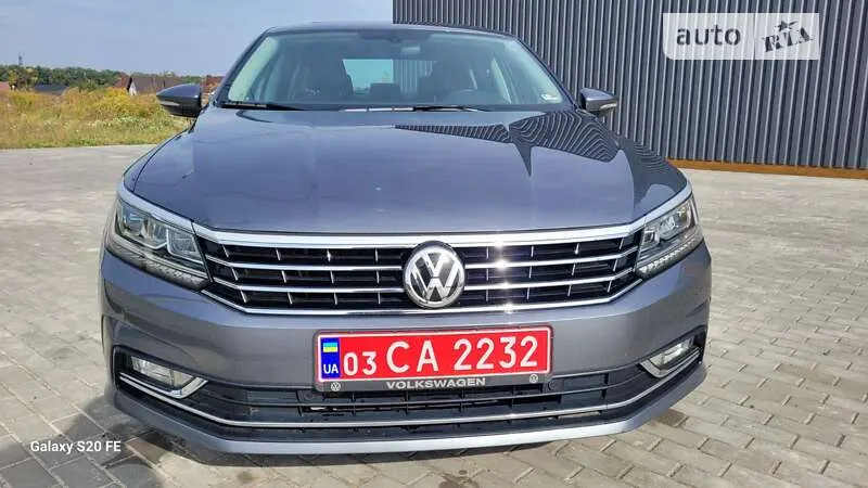 Volkswagen Passat