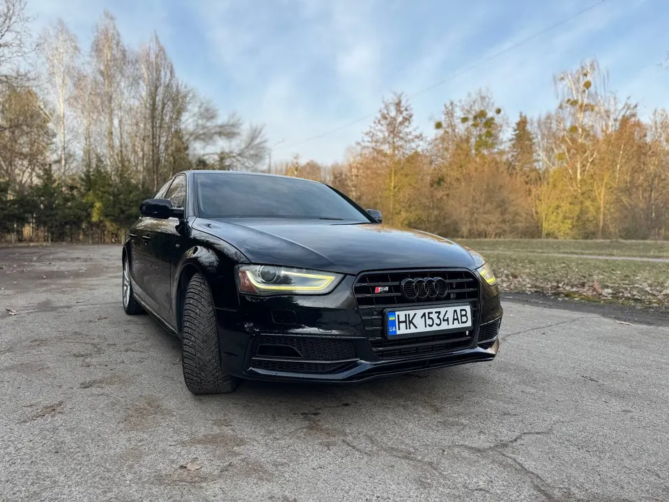 Audi A4 B8