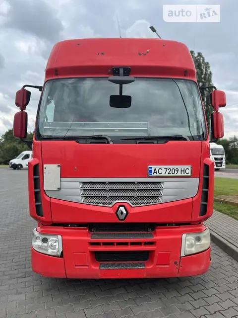 Renault Premium