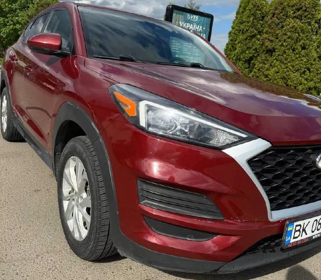 Hyundai Tucson SE