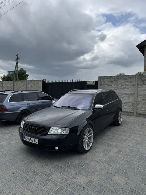 Audi s6c5 4.2 бензин в