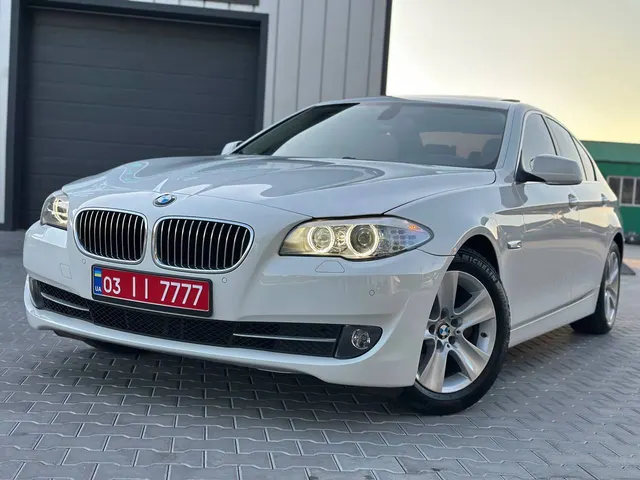 BMW 528i F10