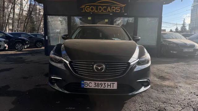 Mazda 6