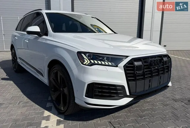 Audi Q7