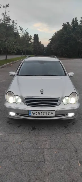 Mercedes-Benz 270 Avantgarde