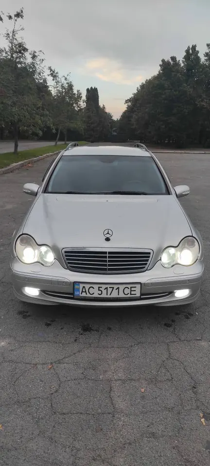 Mercedes-Benz 270 Avantgarde