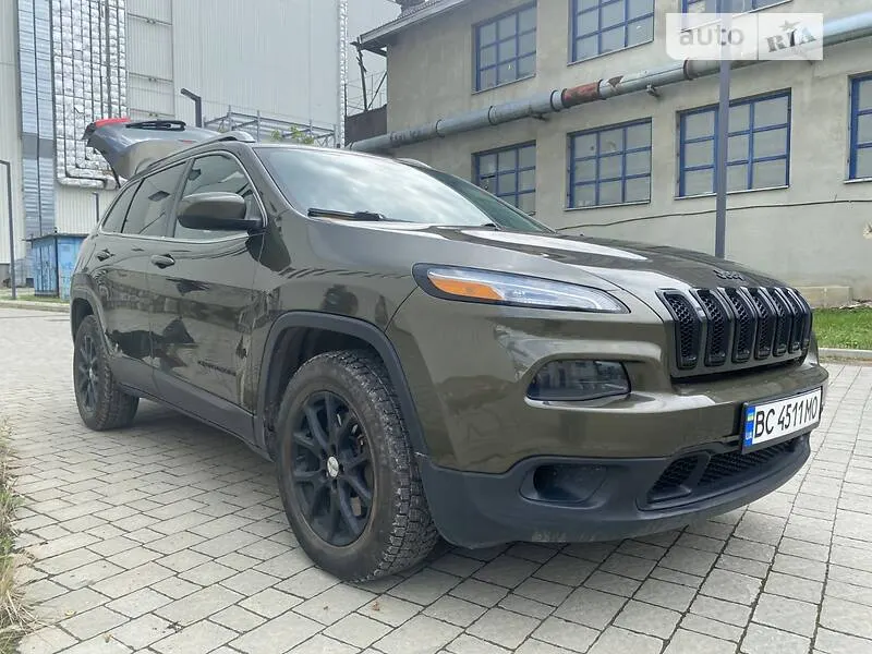 Jeep Cherokee North