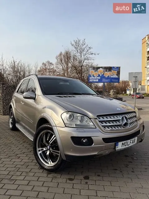 Mercedes-Benz M-Class