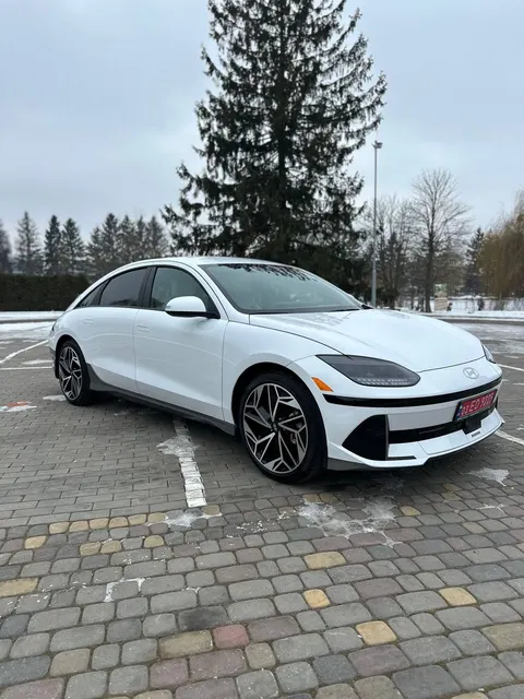 Hyundai Ioniq 6 Sel