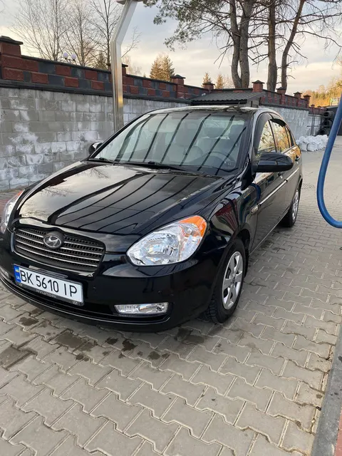 Hyundai Accent