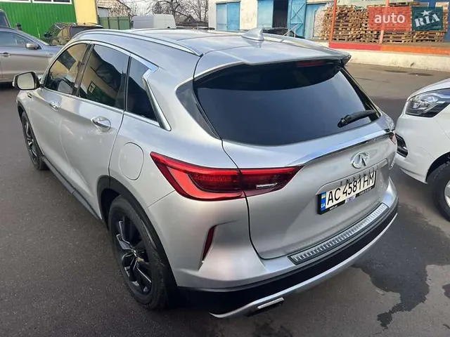 Infiniti QX50