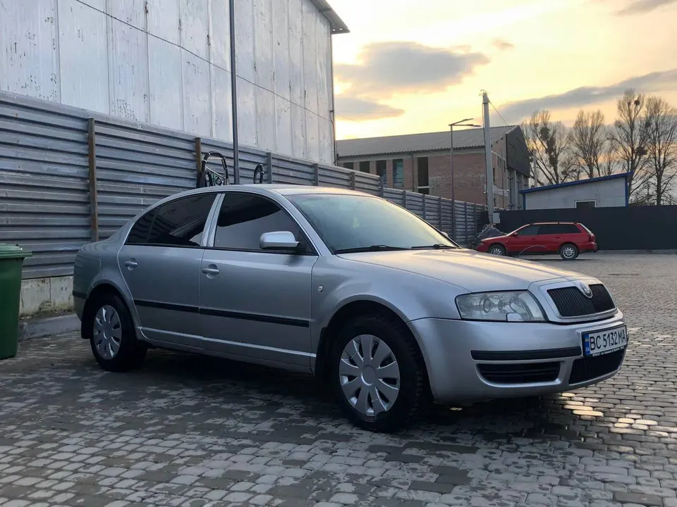 Skoda Superb