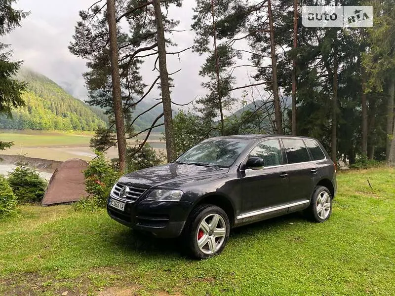 Volkswagen Touareg