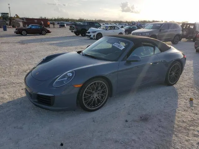 Porsche 911 CARRERA