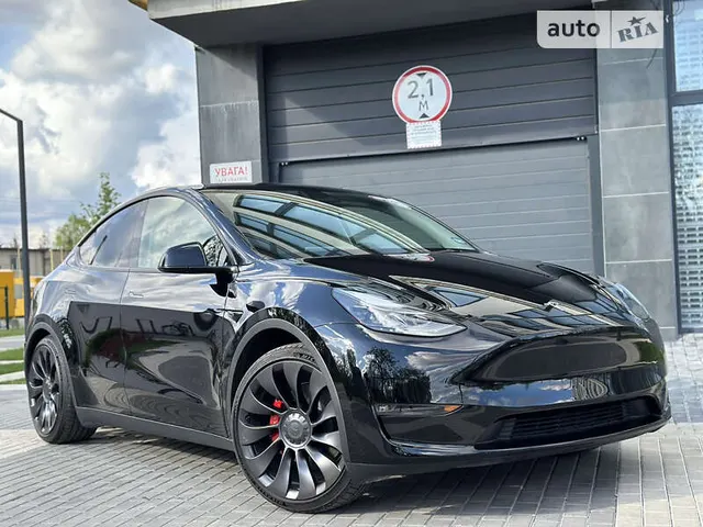 Tesla Model Y
