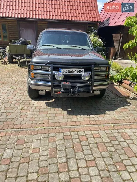 Chevrolet Suburban