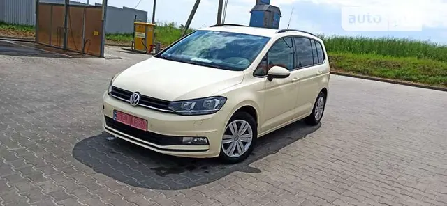 Volkswagen Touran