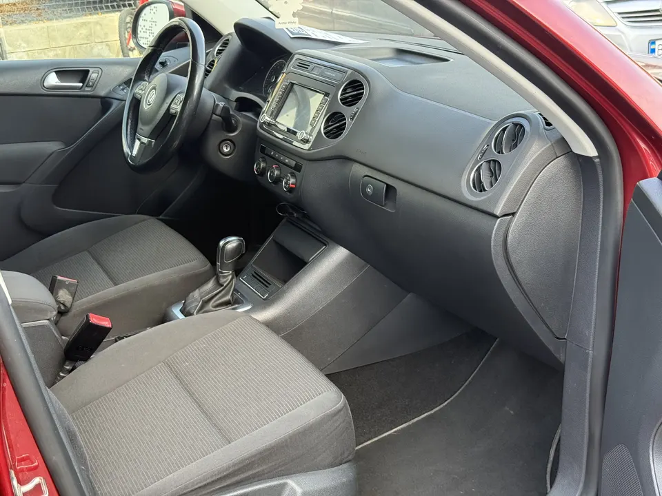 Volkswagen Tiguan — фото 4