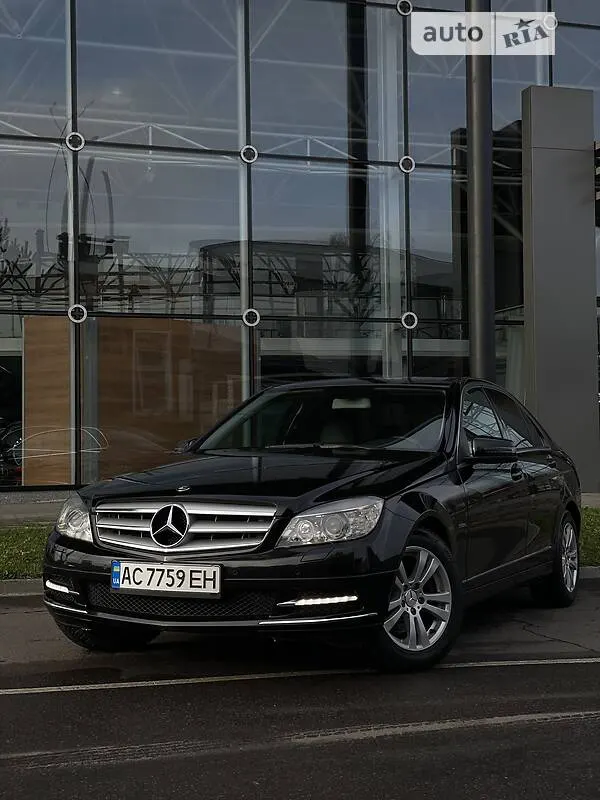 Mercedes-Benz C-Class