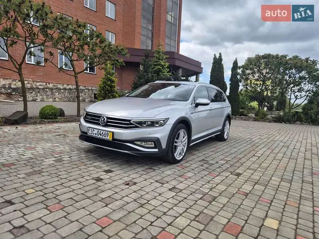 Volkswagen Passat Alltrack