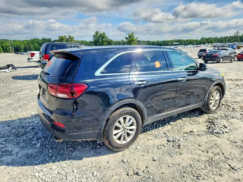 Kia SORENTO L — фото 3