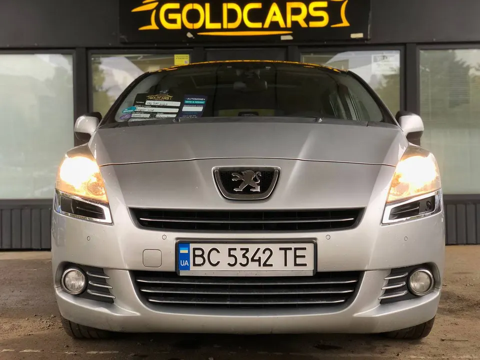 Peugeot 5008