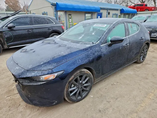 Mazda 3 SELECT