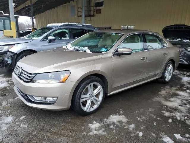 Volkswagen PASSAT SEL