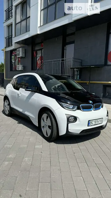 BMW I3