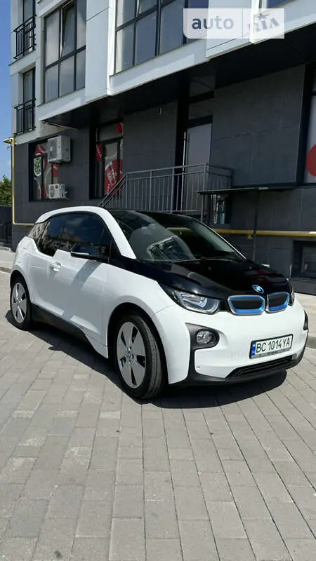 BMW I3