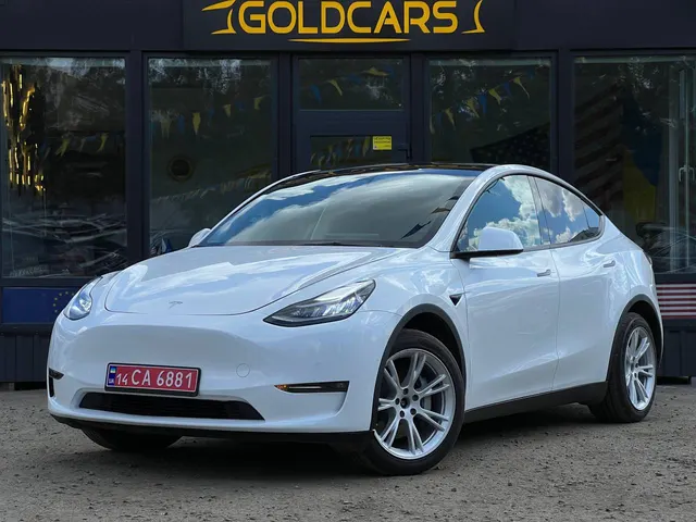 Tesla MODEL Y