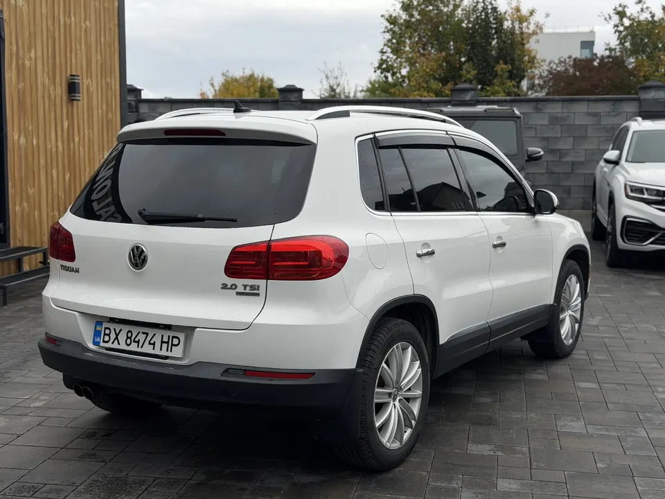 Volkswagen Tiguan — фото 6