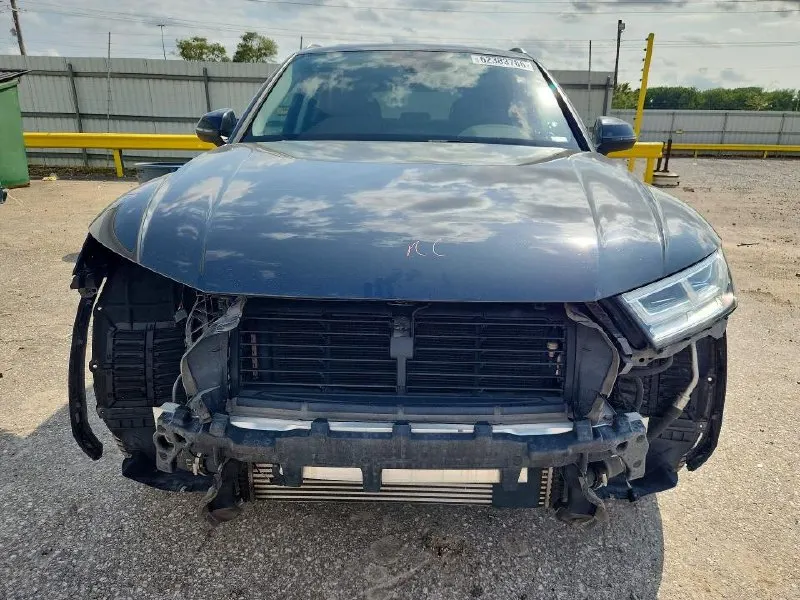 Audi Q5 PREMIUM PLUS — фото 5