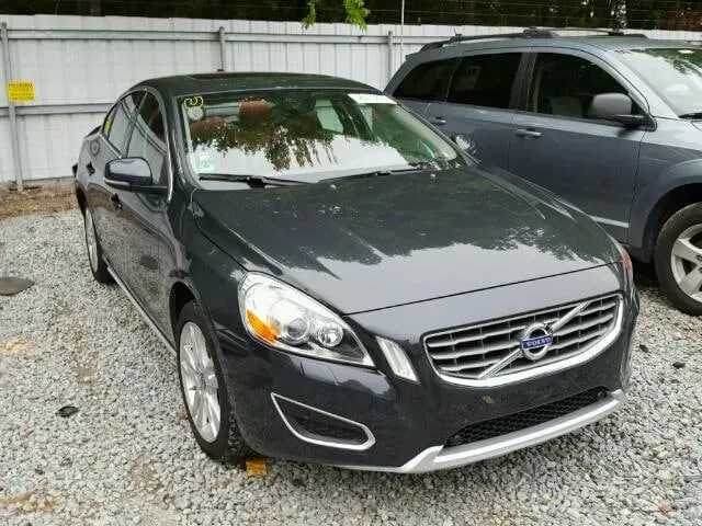 Volvo S60 T5