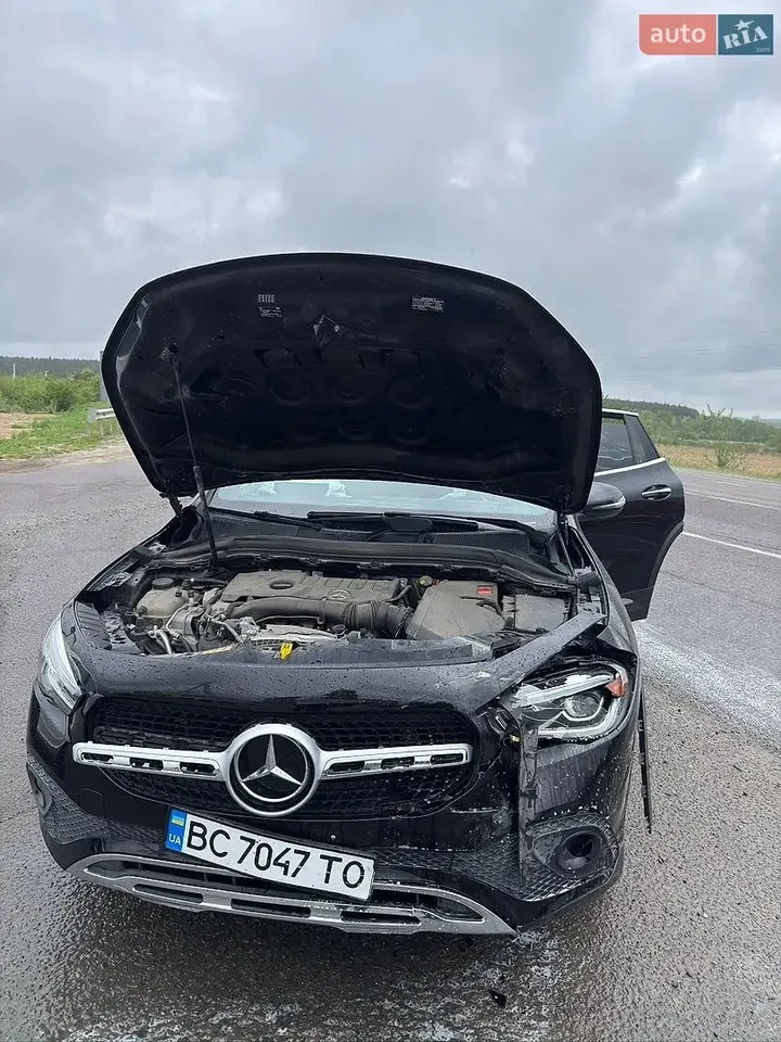 Mercedes-Benz GLA-Class