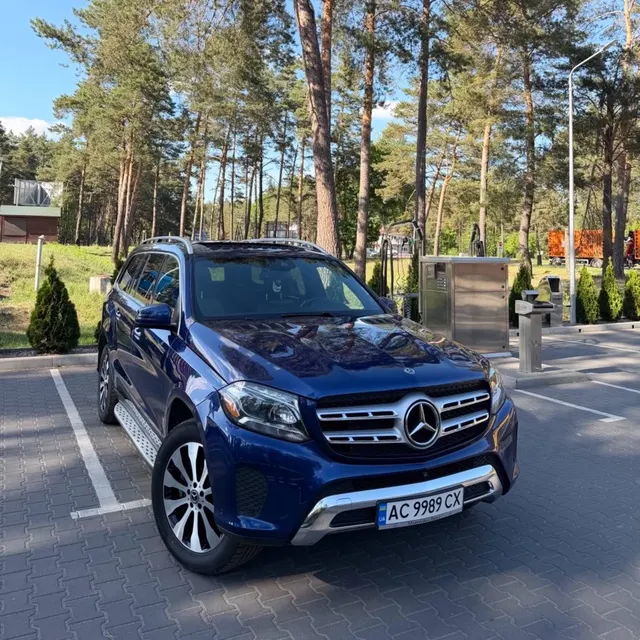 Mercedes-Benz GLS 450