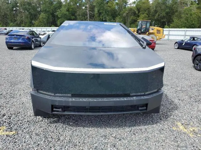 Tesla CYBERTRUCK