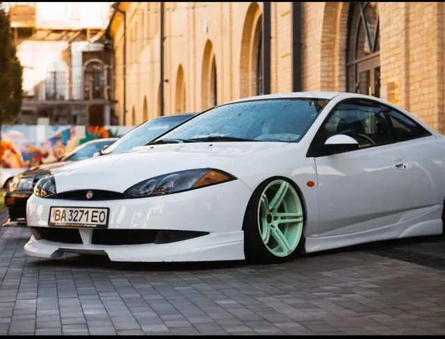 Ford Cougar