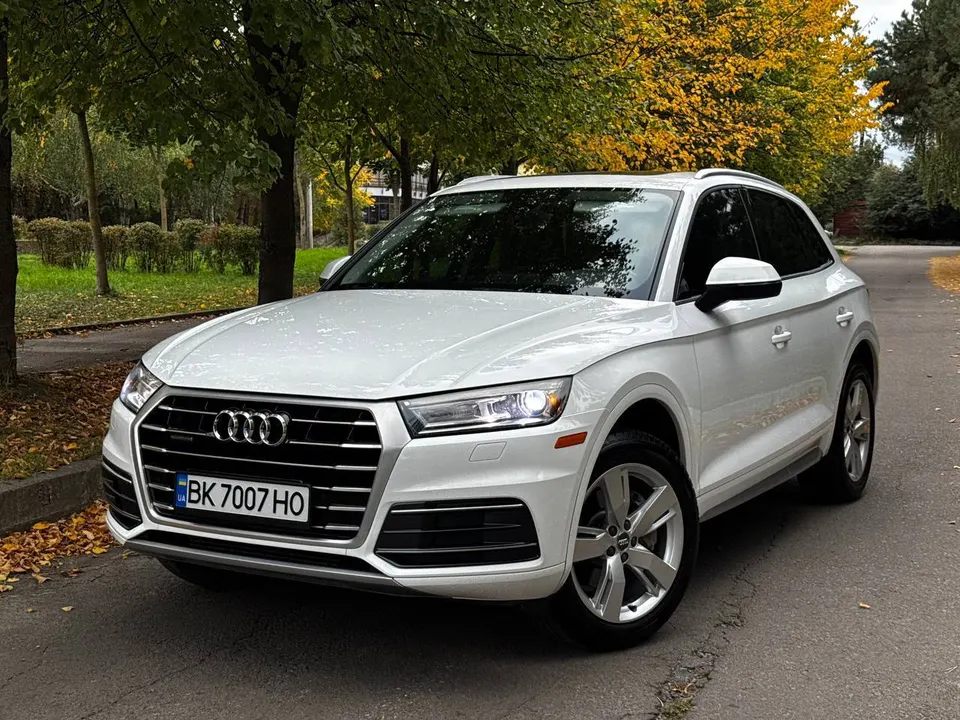 Audi Q5 Premium Plus