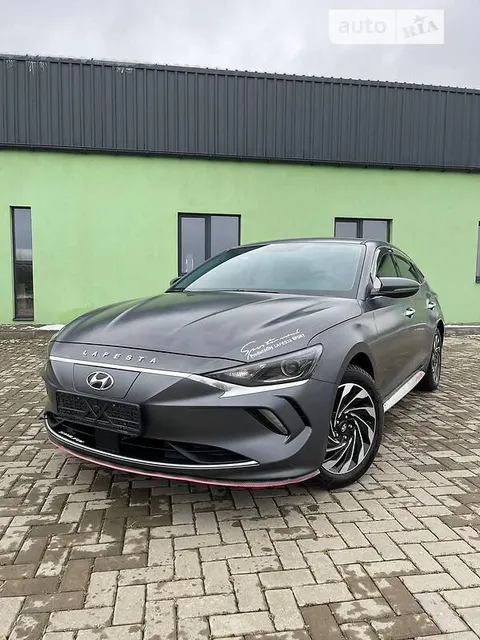Hyundai Lafesta EV