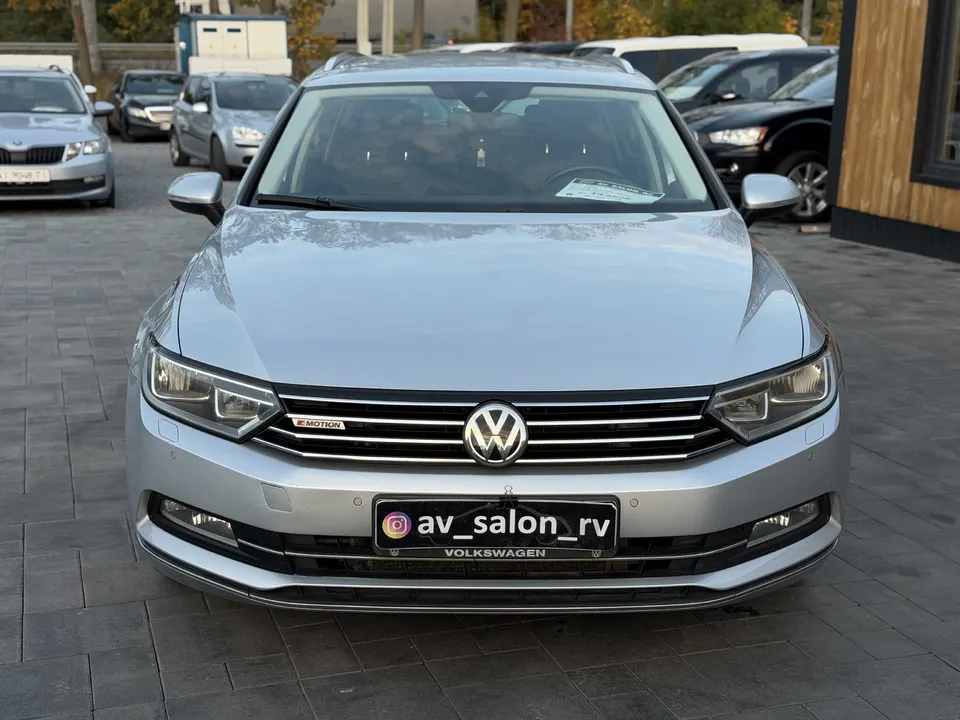 Volkswagen Passat — фото 2