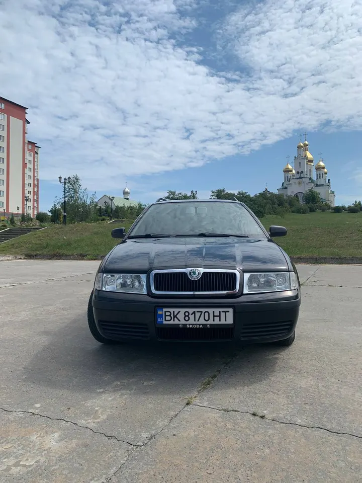 Skoda Octavia Tour