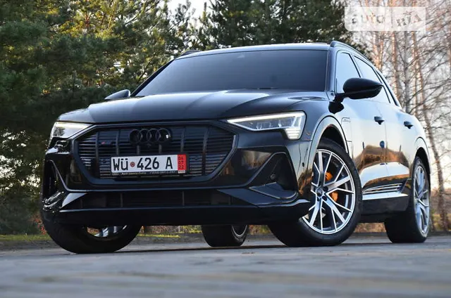 Audi e-tron