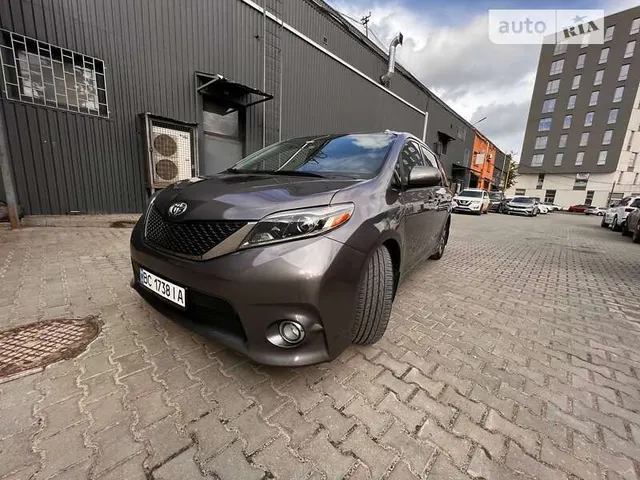 Toyota Sienna