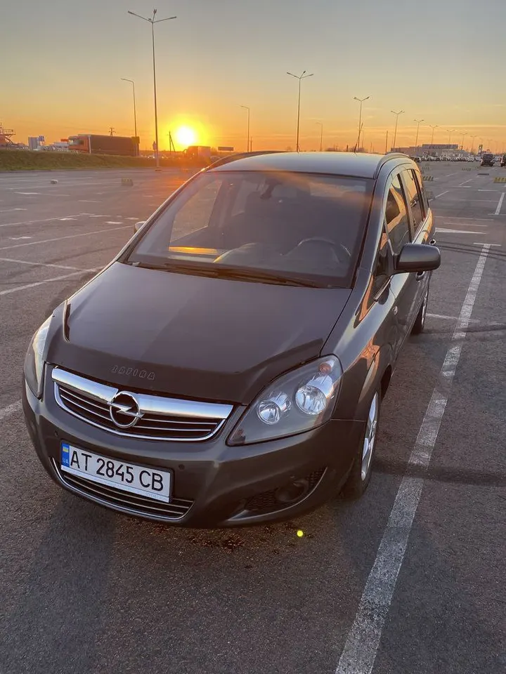 Opel Zafira